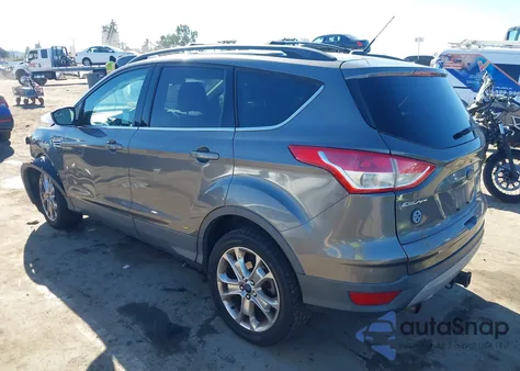 2013 Ford Escape Se from USA, damaged, VIN 1FMCU9G97DUD10571